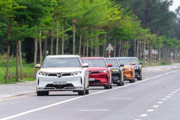 VinFast VF 9 - Trải nghiệm khoang hạng nhất di động, tiết kiệm ngay trăm triệu đồng khi mua xe