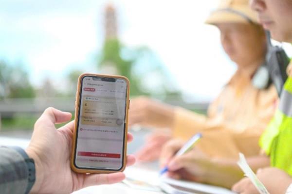 Đề xuất cấp giấy phép lái xe điện tử, giảm tối đa thời gian cấp đổi