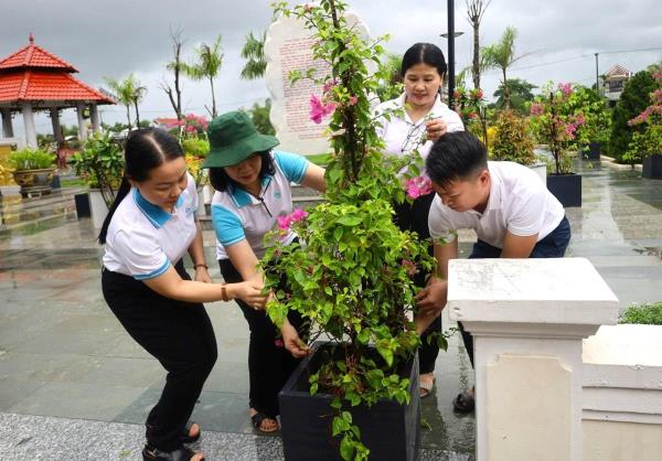Mô hình bảo vệ môi trường của nông dân, phụ nữ phát huy hiệu quả