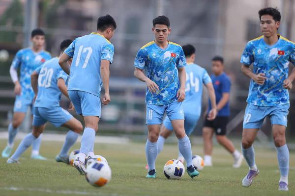 U.22 Việt Nam vs U.23 Lào (trực tiếp trên VTV2 và VTV5): Cẩn tắc vô áy náy