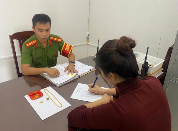 Thủ phạm là người quen