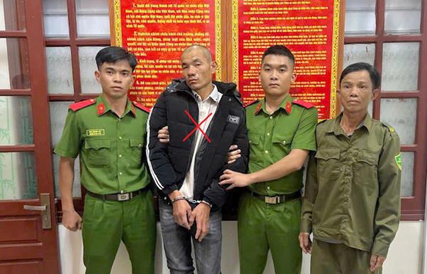 Truy nóng kẻ trộm tiền, vàng gửi về cho vợ