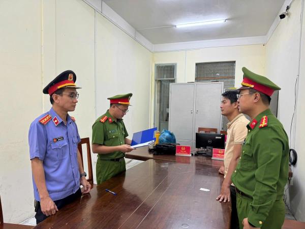 Tổ chức khai thác khoáng sản trái phép, giám đốc Công ty Quý Sự bị bắt tạm giam