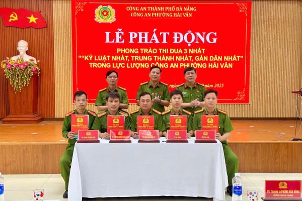 Công an phường Hải Vân phát động phong trào thi đua đặc biệt Ba Nhất