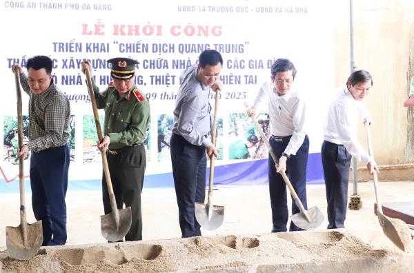 Công an thành phố Đà Nẵng triển khai Chiến dịch Quang Trung xây dựng nhà cho người dân vùng lũ