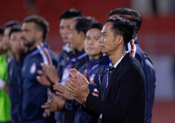 CLB SHB Đà Nẵng đề nghị xem xét lại tình huống, giảm án phạt đối với HLV Lê Đức Tuấn