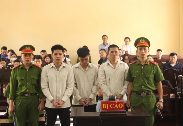 Thanh niên bị ngáo đá đâm người tử vong lãnh án chung thân