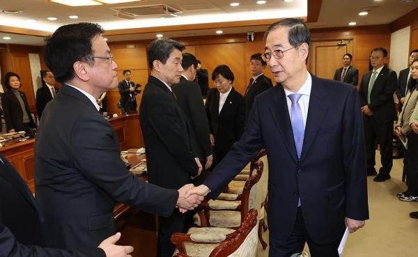 Hàn Quốc: Phe đối lập lên tiếng sau khi quyền Tổng thống Han Duck-soo được phục chức