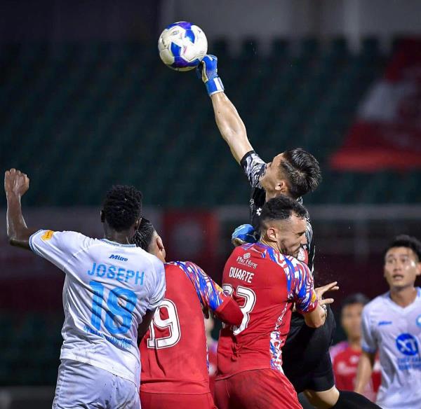 Patrik Lê Giang nghỉ 1 tháng