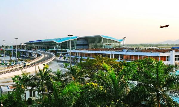 Emirates Airlines khảo sát về công tác khẩn nguy, cứu nạn tại Sân bay Quốc tế Đà Nẵng