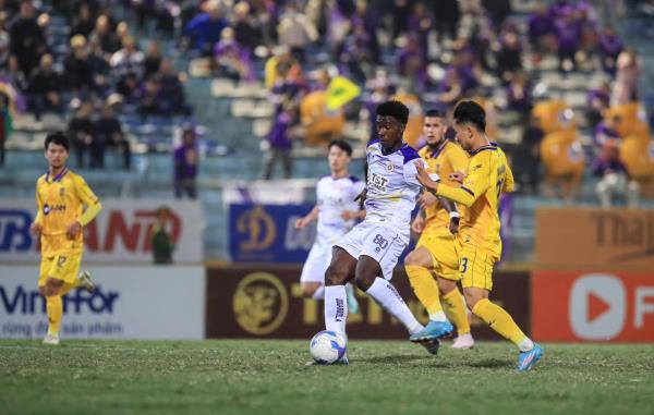 Vòng 24 V.League SLNA vs Nam Định: Tin ở sân Vinh?
