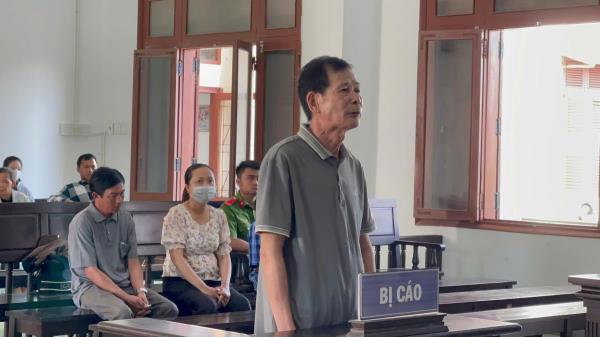 Đâm bạn nhậu trọng thương