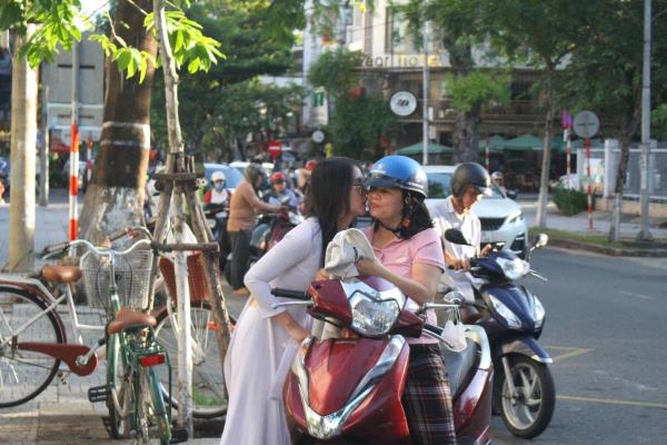 Hơn 14.000 sĩ tử Đà Nẵng bước vào môn thi đầu tiên Kỳ thi tốt nghiệp THPT 2025