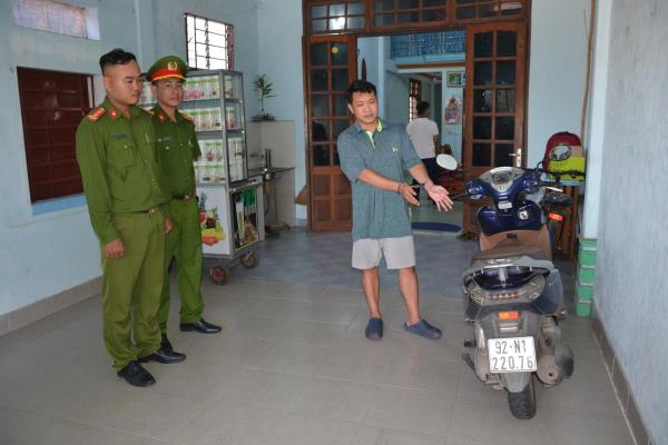 Bắt đối tượng đập phá trụ ATM