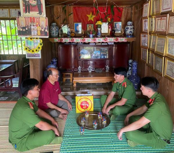 Khí thế mới của Công an xã Tây Giang trên đại ngàn Trường Sơn