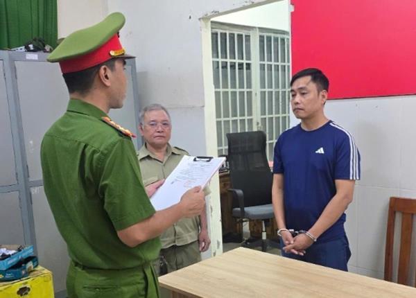 Bắt giám đốc lừa chiếm tiền tỷ bằng thủ đoạn làm thủ tục xuất khẩu lao động