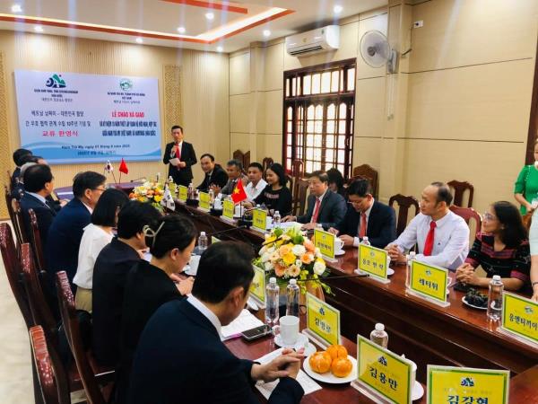 Đoàn công tác quận Hamyang thăm, làm việc với xã Nam Trà My