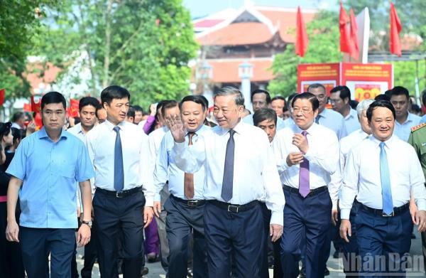 Tổng Bí thư Tô Lâm dự Ngày hội toàn dân bảo vệ an ninh Tổ quốc tại Tuyên Quang