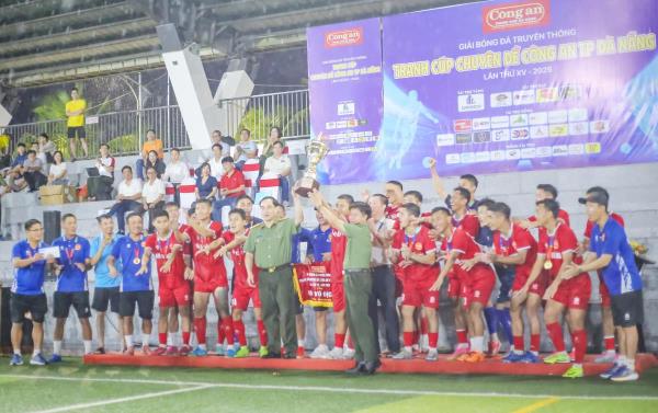 Mùa giải thành công rực rỡ