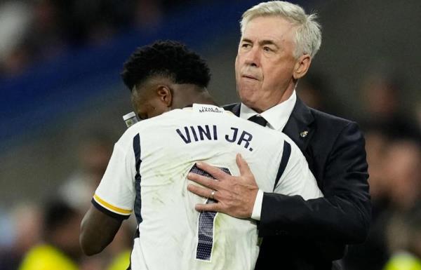 HLV Ancelotti ngó lơ Vinicius