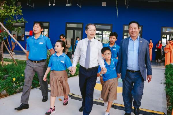 Khánh thành Trường Hy Vọng đẹp như mơ dành cho học sinh mất cha mẹ vì đại dịch COVID-19