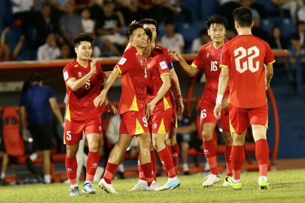 Đội tuyển Việt Nam đá 2 trận sân nhà với Nepal