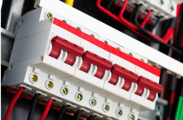 Minh bạch chi phí và lộ trình điều chỉnh giá điện