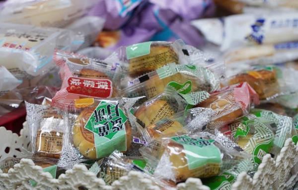 Đà Nẵng phát hiện bánh trung thu có nhãn tiếng nước ngoài nhưng không có nhãn phụ bằng tiếng Việt