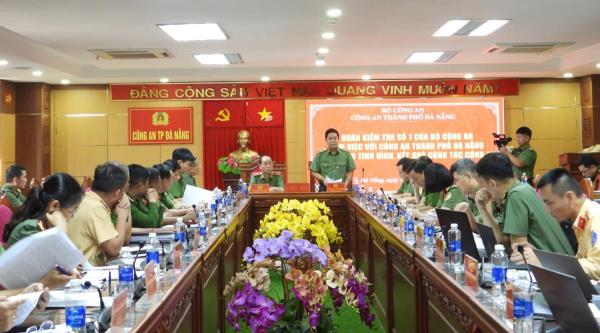 Bộ Công an kiểm tra, khảo sát mô hình chính quyền 2 cấp tại Công an TP Đà Nẵng