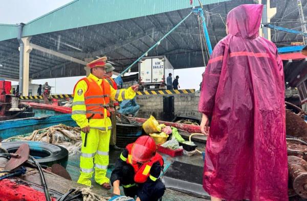 Đà Nẵng lập Ban chỉ huy tiền phương, gấp rút triển khai các phương án ứng phó bão số 10