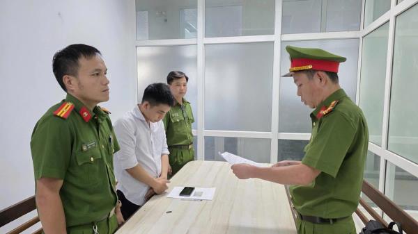 Khởi tố nhân viên công ty bảo hiểm xài tiền tỷ của khách hàng