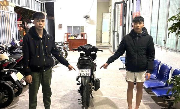 Truy bắt 2 đối tượng côn đồ đuổi chém người trong đêm