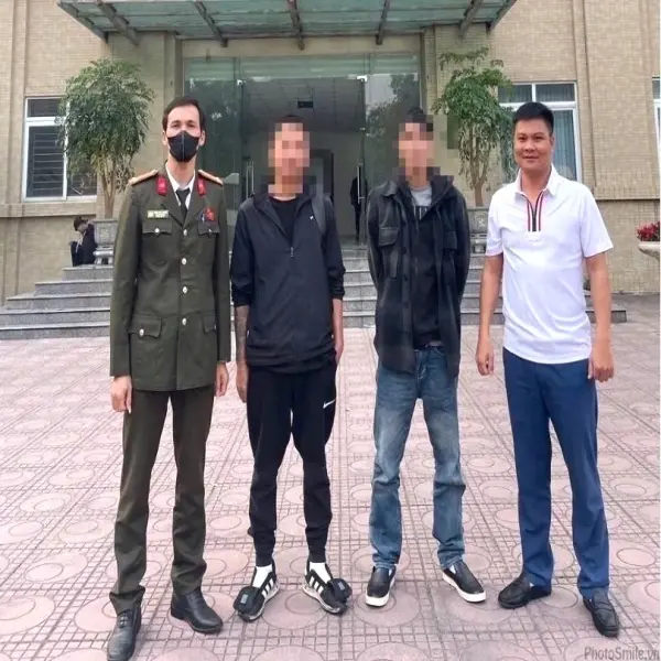 2 người đàn ông bị Hoa Kỳ trục xuất về Việt Nam