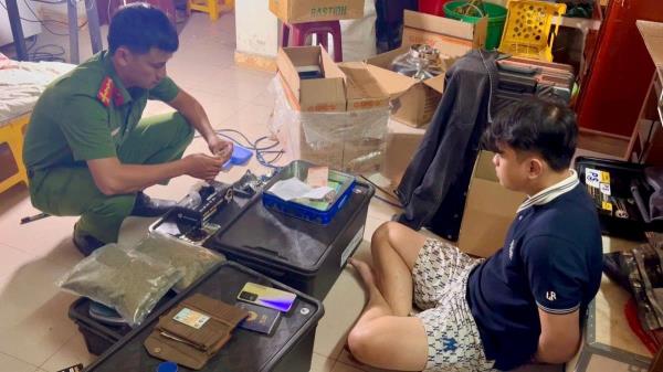 Triệt phá vườn cần sa trong khu dân cư, thu giữ gần 8kg ma túy và 91 cây cần sa