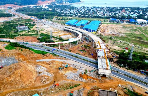 Đà Nẵng tiếp tục đầu tư phát triển mạnh hạ tầng giao thông