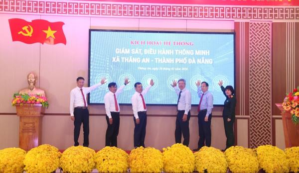 Ra mắt Trung tâm điều hành, giám sát và Zalo OA xã Thăng An