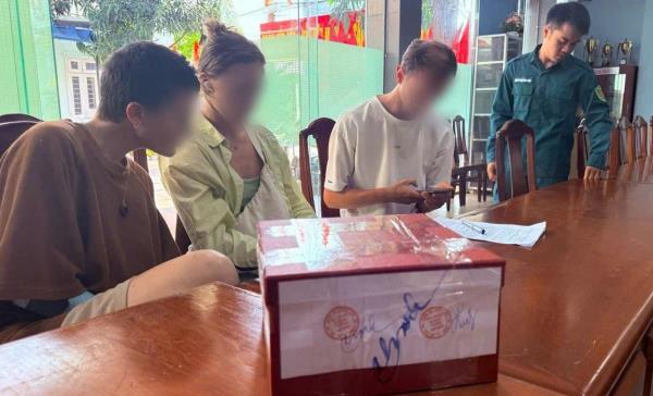 Phát hiện, xử lý một du khách nước ngoài điều khiển UAV trái phép