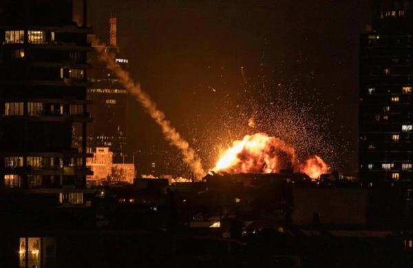 Lãnh tụ Tối cao bị sát hại, Iran trả đũa dữ dội