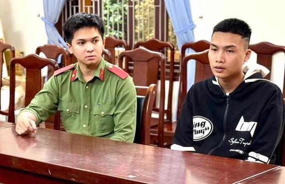 Khởi tố bác tài gây họa