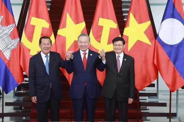 Tăng cường đoàn kết, gia tăng hiệu quả hợp tác, kết nối Việt Nam - Lào - Campuchia trong giai đoạn phát triển mới
