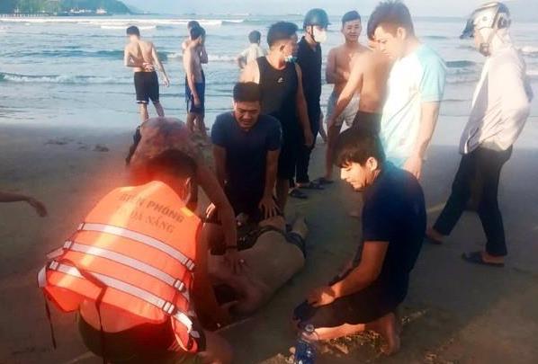 BĐBP cứu người đuối nước