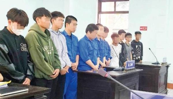 Báo động tình trạng thanh thiếu niên lập băng nhóm trên Facebook để đánh nhau