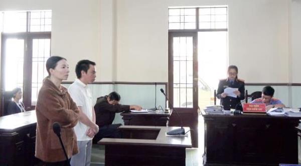 Bản án nghiêm khắc cho 2 cán bộ CDC Lâm Đồng