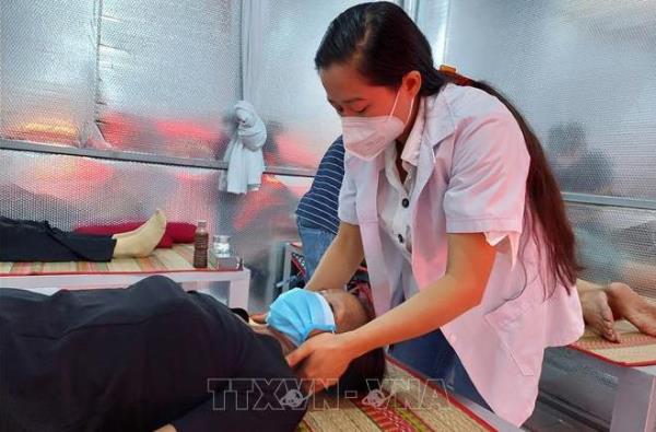 Bảo hiểm y tế chi trả cho lĩnh vực y học cổ truyền vẫn còn thấp