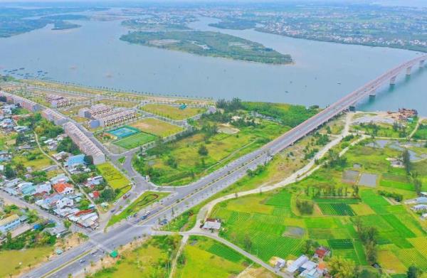 Quảng Nam quy hoạch tuyến đường sắt kết nối Cảng Hàng không Chu Lai với Đà Nẵng