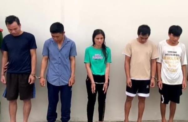 Xóa nhiều ổ ma túy trong rừng