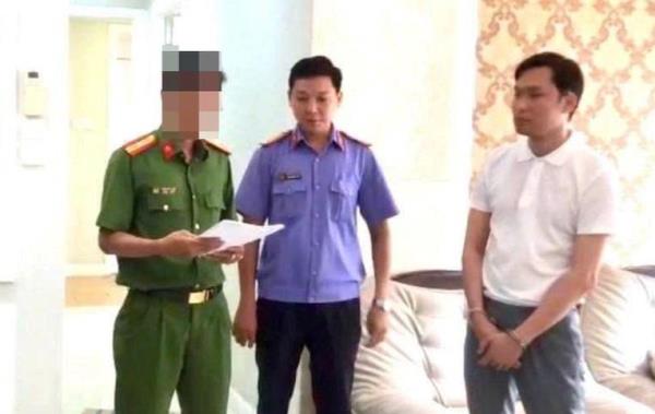 Một đại gia bị lừa 6 tỷ đồng đặt cọc mua Rolls-Royce Phantom