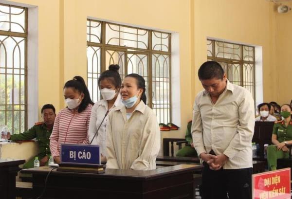 Lừa đảo hơn 400 tỷ đồng, người phụ nữ gánh án chung thân