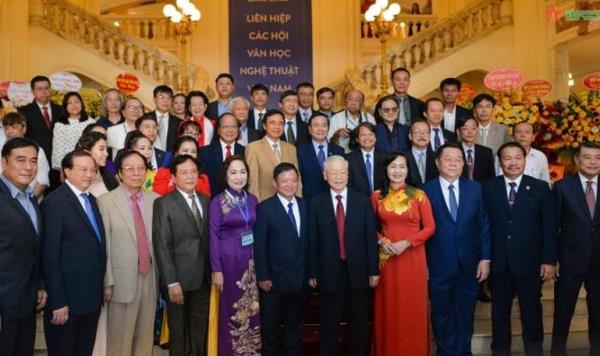 Tổng Bí thư Nguyễn Phú Trọng dự Lễ kỷ niệm 75 năm thành lập Liên hiệp các Hội Văn học nghệ thuật Việt Nam