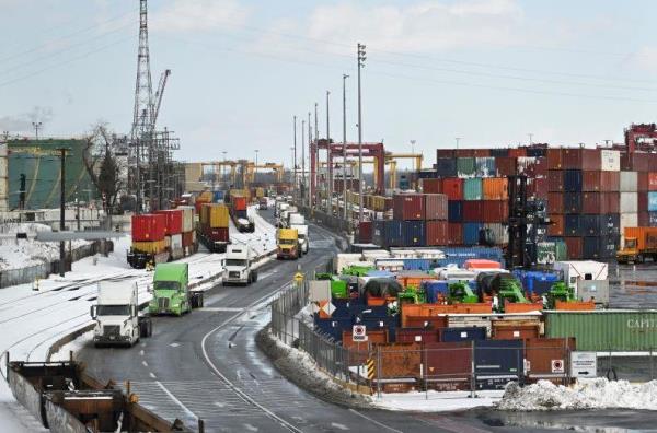 Tổng thống Trump gia tăng sức ép thuế quan với Cuba và Canada